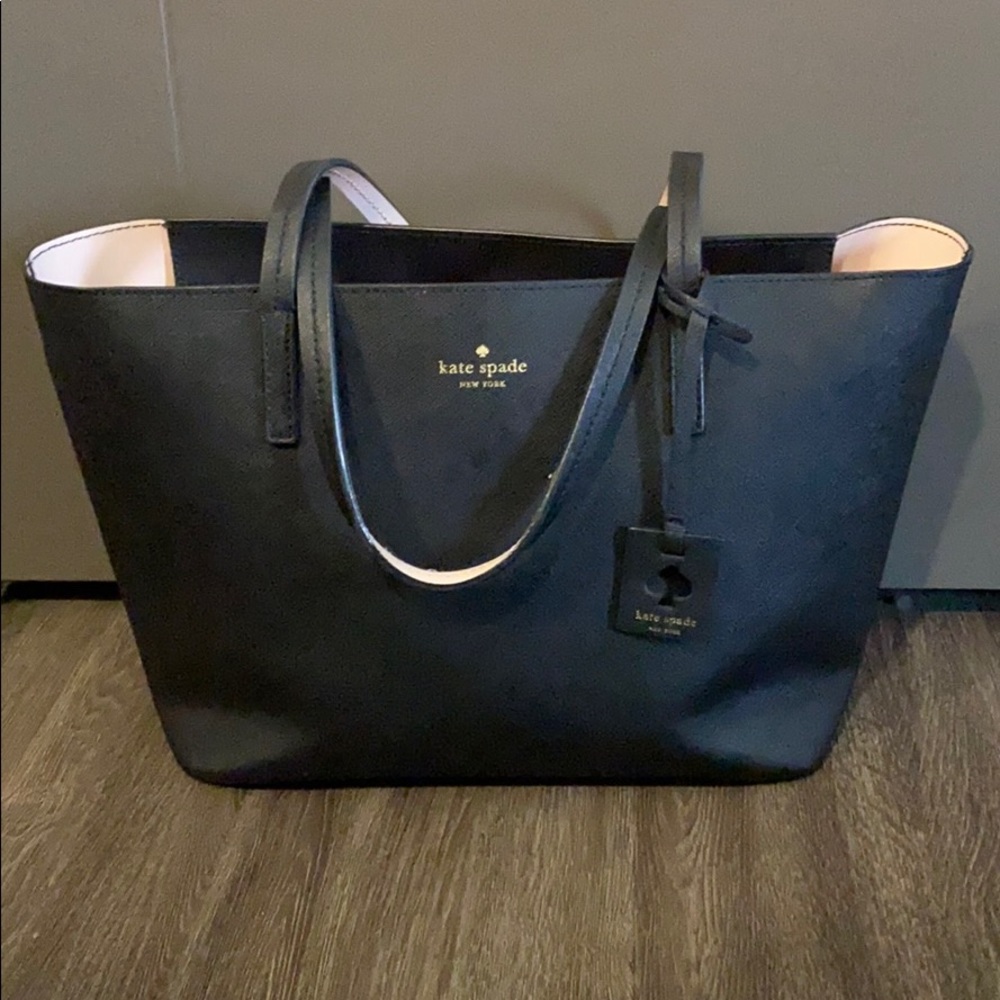 Black Kate Spade tote
